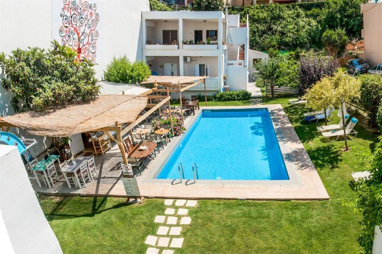 Tree Of Life Art Hotel Agia Marina Exterior foto