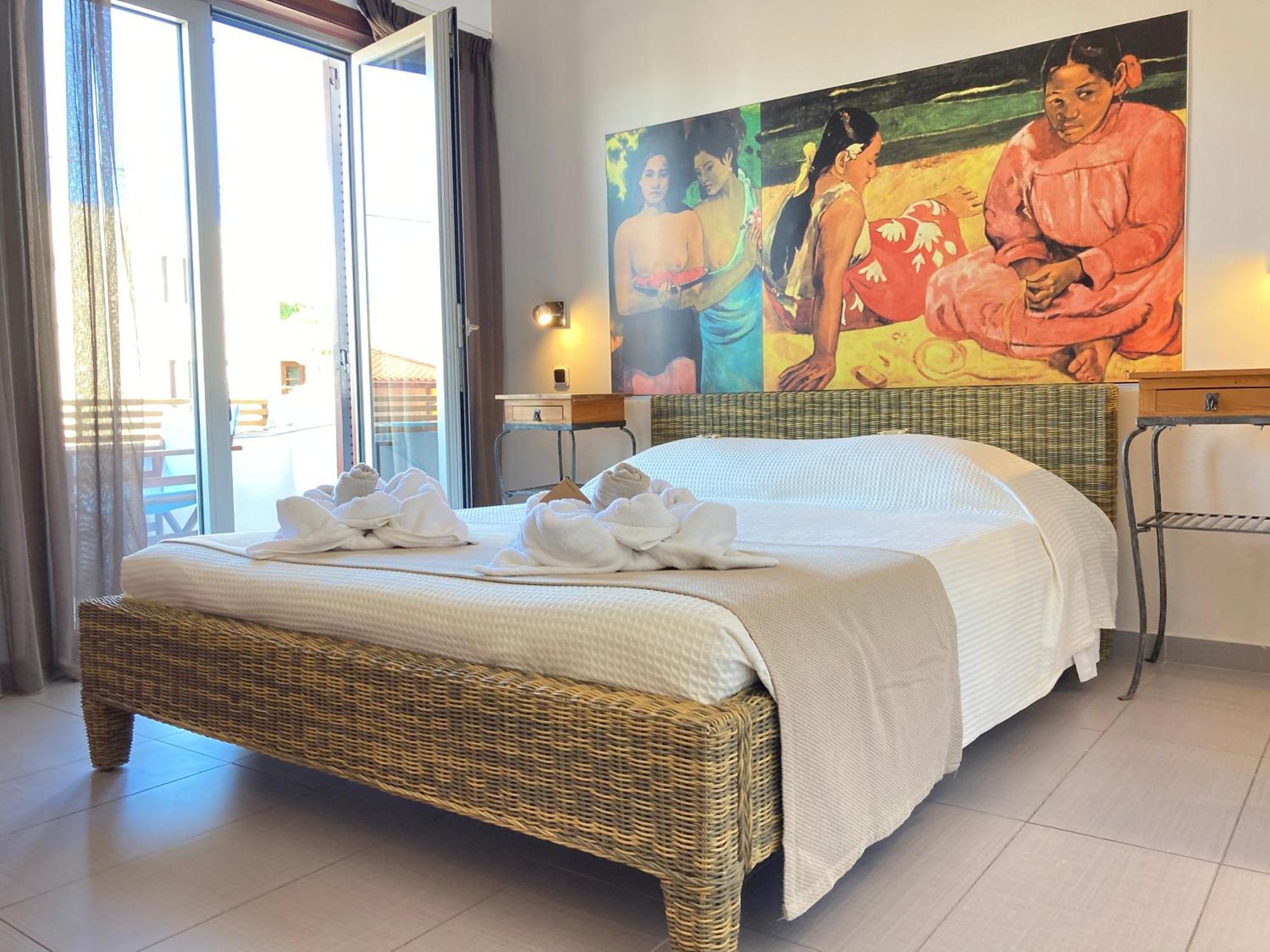 Tree Of Life Art Hotel Agia Marina Quarto foto